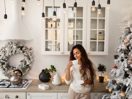 How To Clean Your Sticky Kitchen Tube Light And Bulb - Easy Tips To Follow How To Clean Your Sticky Kitchen Tube Light And Bulb - Easy Tips To Follow