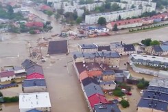 Europe Storm Surge: Hungary, Romania & Slovakia Flooded Europe Storm Surge: Hungary, Romania & Slovakia Flooded