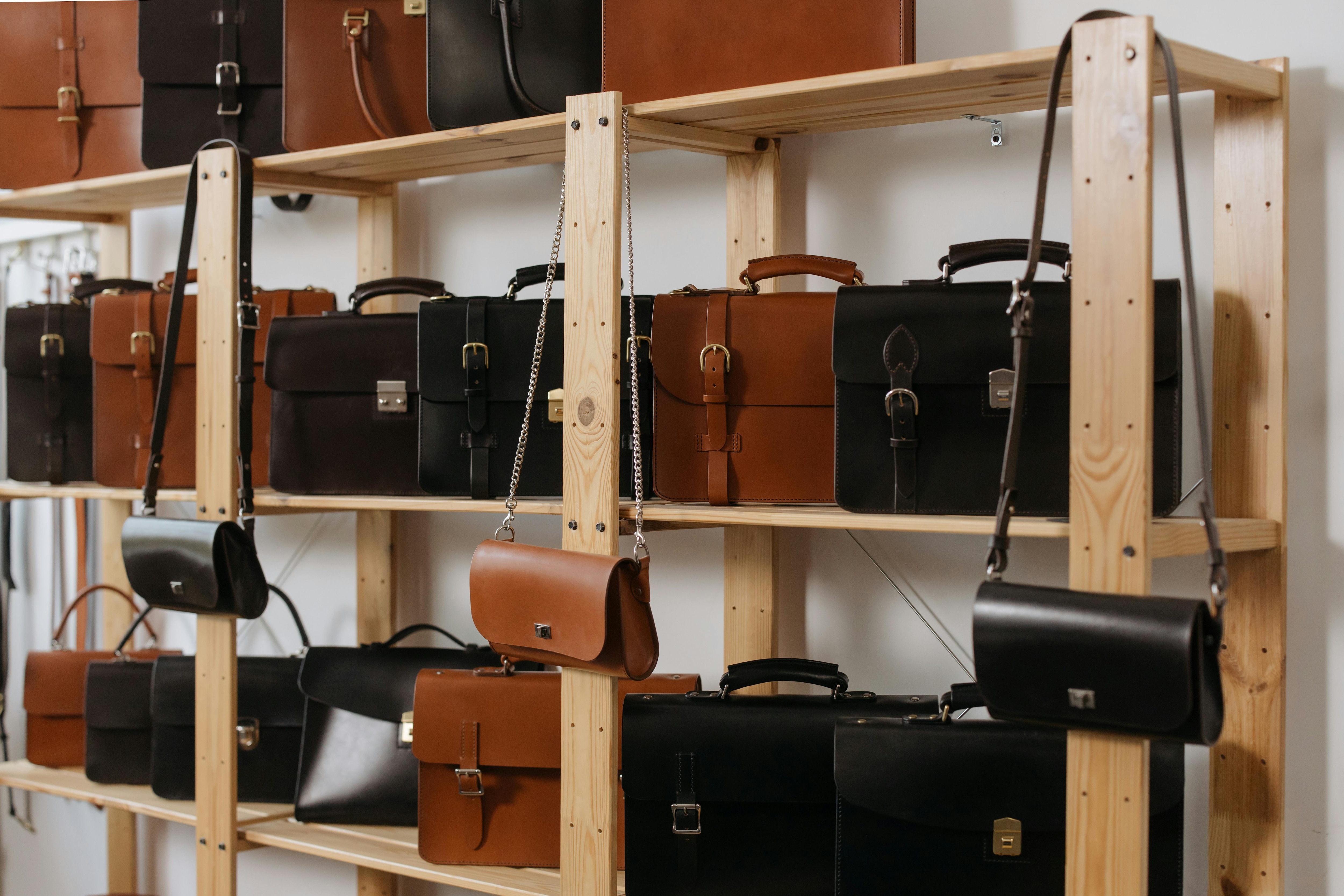 Best Deals On Womens Handbags From Myntra