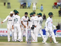 PAK vs BAN: "टीम ने खुद पर...", करारी हार का जिम्मेदार कौन? बासित अली के बयान ने पाक खेमें में मचाई खलबली PAK vs BAN: "टीम ने खुद पर...", करारी हार का जिम्मेदार कौन? बासित अली के बयान ने पाक खेमें में मचाई खलबली