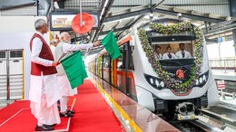 Vande Metro : देशातील पहिल्या 'वंदे मेट्रो'चं किती आहे तिकीट? काय आहे वेगळेपण? वाचा संपूर्ण माहिती