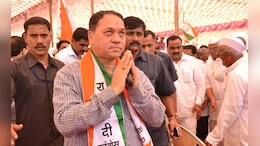 राष्ट्रवादीच्या दोन गटात राडा, दिलीप वळसे पाटलां समोर नक्की काय झालं?
