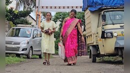 'लाडकी बहीण योजनेचे पैसे जमा झाले अन् तिकडे उधारी फिटली'