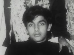 बेटी को किस करने से लेकर दो शादी तक, बॉलीवुड के इस डायरेक्टर का विवादों से रहा गहरा नाता, अपनी ही लाइफ पर बनाई दो फिल्में बेटी को किस करने से लेकर दो शादी तक, बॉलीवुड के इस डायरेक्टर का विवादों से रहा गहरा नाता, अपनी ही लाइफ पर बनाई दो फिल्में
