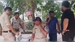 Murder : रिटायर्ड फौजी ने&nbsp;पूर्व बैंक कर्मी को&nbsp;ऐसे दी दर्दनाक मौत, लोगों में भयंकर गुस्सा, जांच जारी
