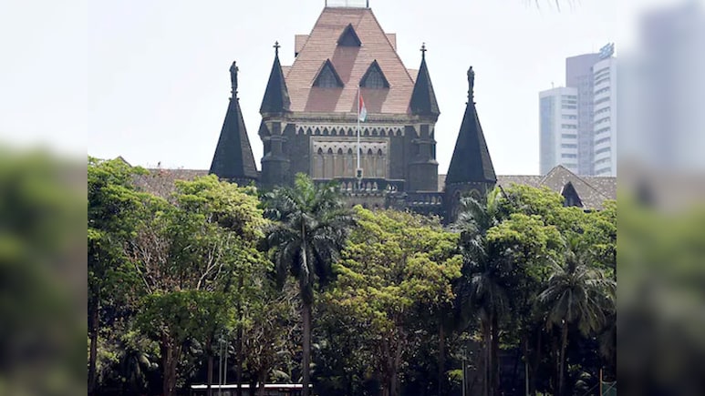 मुंबई लोकल ट्रेन ब्लास्ट केस: बॉम्बे हाईकोर्ट ने सभी 12 आरोपियों को किया बरी, फांसी की सजा रद्द