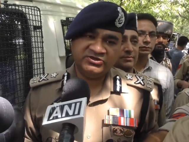 "Operation in Progress": J&K Top Cop On Baramulla Encounter
