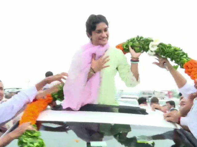 "People Are With Me": Wrestler Vinesh Phogat Begins Campaigning For Haryana Polls