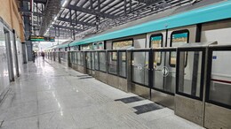 Mumbai Metro Line 3 : मुंबईच्या पहिल्या भूमिगत मेट्रोची प्रतीक्षा संपणार, तिकीट ते मार्ग वाचा सर्व माहिती