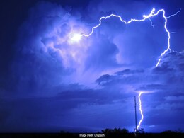UK Braces For Thunderstorms With Wind Gusts Of 500 Km, Torrential Rains UK Braces For Thunderstorms With Wind Gusts Of 500 Km, Torrential Rains