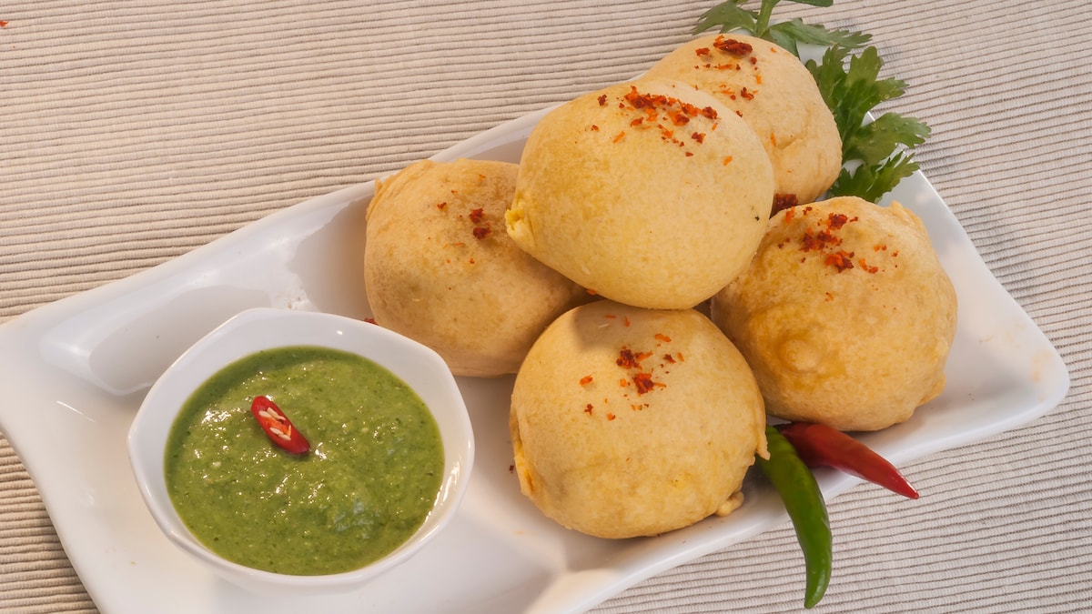 6 Simple Tips To Make Perfect Batata Vada At Home (MaharashtrianStyle) NDTV Food