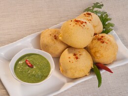 6 Simple Tips To Make Perfect Batata Vada At Home (Maharashtrian-Style)