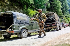 2 Soldiers Killed In Action In J&K's Kishtwar, 2 Terrorists Shot Dead In Kathua 2 Soldiers Killed In Action In J&K's Kishtwar, 2 Terrorists Shot Dead In Kathua