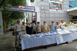 5 Years, Rs. 300 Crore And 5,000 Visas - Fake Document Unit Busted In Delhi 5 Years, Rs. 300 Crore And 5,000 Visas - Fake Document Unit Busted In Delhi