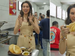 Watch: Celebrity Chef Sarah Todd Tried Chole Bhature In Delhi And She Was "Absolutely Blown Away"