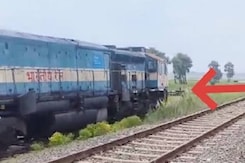 गया में जब खेतों में दौड़ने लगा ट्रेन का Engine, जानें ये कैसे हुआ गया में जब खेतों में दौड़ने लगा ट्रेन का Engine, जानें ये कैसे हुआ