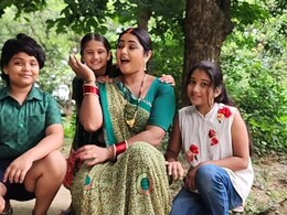 बड़की बहू छोटकी बहू एक्ट्रेस ने फैंस को दिखाई सेट की झलक, काजल राघवानी ने बताया कैसे होती है शूटिंग बड़की बहू छोटकी बहू एक्ट्रेस ने फैंस को दिखाई सेट की झलक, काजल राघवानी ने बताया कैसे होती है शूटिंग
