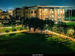 ISB And IIM Ahmedabad Rank In LinkedIn List Of Top MBA Programmes 2024 ISB And IIM Ahmedabad Rank In LinkedIn List Of Top MBA Programmes 2024