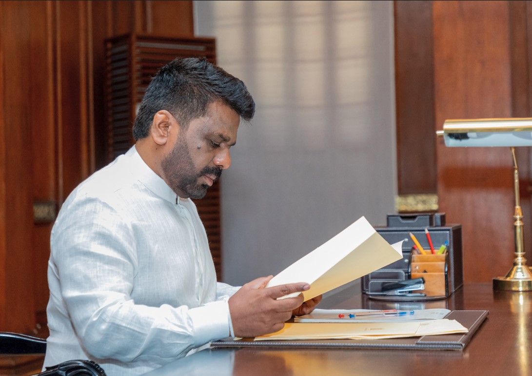 Sri Lanka's President Appoints 3-Member Cabinet