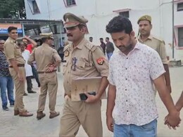 UP : बाराबंकी में धर्म छिपाकर प्यार के जाल में फंसाया और फिर रेप, शादी, तलाक... आरोपी गिरफ्तार UP : बाराबंकी में धर्म छिपाकर प्यार के जाल में फंसाया और फिर रेप, शादी, तलाक... आरोपी गिरफ्तार