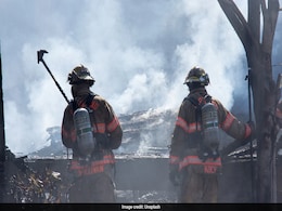 Greek Woman, 44, Intentionally Starts 2 Wildfires To "Watch Firefighters" And "Flirt With Them": Report Greek Woman, 44, Intentionally Starts 2 Wildfires To "Watch Firefighters" And "Flirt With Them": Report