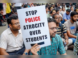 Kolkata Doctors March To Police Headquarters, Want Top Cop Out