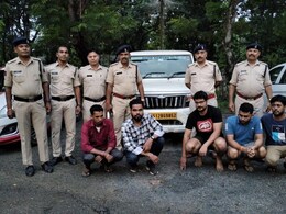 Crime: नकली पुलिस बन कर अवैध वसूली कर रहे थे कोयला कंपनी के अधिकारी-कर्मचारी, ऐसे हुआ 'गुनाहों' का खुलासा Crime: नकली पुलिस बन कर अवैध वसूली कर रहे थे कोयला कंपनी के अधिकारी-कर्मचारी, ऐसे हुआ 'गुनाहों' का खुलासा
