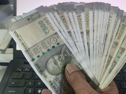 Income Tax बचाना है, तो इन 5 शानदार योजनाओं में ज़रूर करें इन्वेस्ट Income Tax बचाना है, तो इन 5 शानदार योजनाओं में ज़रूर करें इन्वेस्ट