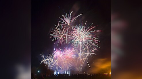 "Dangerous, Causes Toxic Pollution": Court Bans Firecrackers On Mumbai Roads