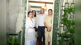 आखिरकार ममता बनर्जी और प्रदर्शनकारी डॉक्टरों की हुई मुलाकात, 2 घंटे चली बैठक