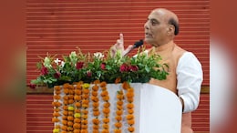 Rajnath Singh: रक्षा मंत्री राजनाथ सिंह ने किया बड़ा ऐलान, बोले-युद्ध के लिए तैयार रहें सुरक्षा बल