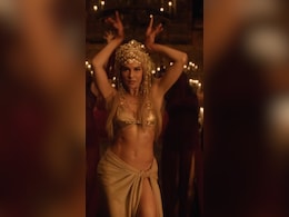 Jacqueliene Fernandez Is A Lightning Bolt In Gold To Ride The Storm In Her New Song, <i>Stormrider</i> Jacqueliene Fernandez Is A Lightning Bolt In Gold To Ride The Storm In Her New Song, <i>Stormrider</i>