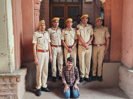 ड्रग्स तस्करी का बड़ा नेटवर्क चलाने वाला कैदी 6 साल बाद गिरफ्तार, 50 हजार का घोषित था इनाम ड्रग्स तस्करी का बड़ा नेटवर्क चलाने वाला कैदी 6 साल बाद गिरफ्तार, 50 हजार का घोषित था इनाम