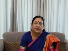 बिहार: दो मतदाता सूची मामले में सांसद वीणा देवी और उनके पति को चुनाव आयोग का नोटिस बिहार: दो मतदाता सूची मामले में सांसद वीणा देवी और उनके पति को चुनाव आयोग का नोटिस