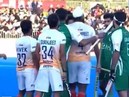Video: India, Pakistan Players Clash On Field As Asian Champions Trophy Match Heats Up Video: India, Pakistan Players Clash On Field As Asian Champions Trophy Match Heats Up