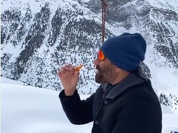 बर्फ के बीच गर्मागर्म जलेबियां खाते दिखे सनी देओल, पापा धर्मेंद्र के साथ पिया गिलास भरकर दूध बर्फ के बीच गर्मागर्म जलेबियां खाते दिखे सनी देओल, पापा धर्मेंद्र के साथ पिया गिलास भरकर दूध