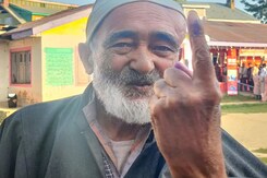 J&K Sees 11% Polling Till 9 AM In 1st Assembly Polls Since 2014 J&K Sees 11% Polling Till 9 AM In 1st Assembly Polls Since 2014