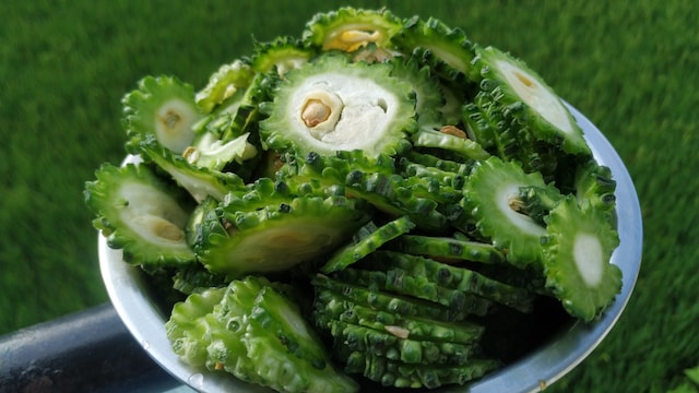 AIIMS-Trained Doctor Shares His 3 Go-To Vegetables For Liver Health