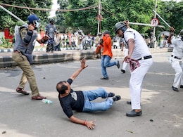 '1 Man Injured 41 Cops?': Top Court Trashes Bengal Request In Protest Case '1 Man Injured 41 Cops?': Top Court Trashes Bengal Request In Protest Case