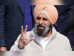 Another FIR Filed Against Akali Dal Leader Bikram Majithia For Obstructing Vigilance Bureau During Raid