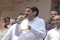 Trouble For BJP In Haryana: Minister Resigns Over Seat Demand Trouble For BJP In Haryana: Minister Resigns Over Seat Demand
