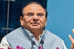 Delhi LG vs AAP Government As President Delegates More Powers to Delhi Lieutenant Governor Delhi LG vs AAP Government As President Delegates More Powers to Delhi Lieutenant Governor