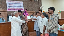 सीकर में कांग्रेस के 9 जिला परिषद सदस्यों ने दिया इस्तीफा, जिला प्रमुख पर लगाया भेदभाव का आरोप&nbsp;