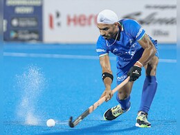 Jugraj Singh: बॉर्डर पर बेचा झंडा, चीन में तिरंगा लहराकर भारत को बनाया चैंपियन, ये है हॉकी का नया उस्ताद Jugraj Singh: बॉर्डर पर बेचा झंडा, चीन में तिरंगा लहराकर भारत को बनाया चैंपियन, ये है हॉकी का नया उस्ताद