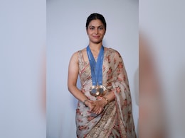 Manu Bhaker Looks Like An Ethnic Dream Come True In A Gopi Vaid Beige Floral Saree