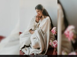 Sai Pallavi Was The Elegant Sister Of The Bride In An Ivory Silk <i>Saree</i> And Pearl Necklace Sai Pallavi Was The Elegant Sister Of The Bride In An Ivory Silk <i>Saree</i> And Pearl Necklace
