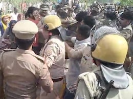 Video: Cops Thrashed By Mob In UP After Villager Dies In Accident Video: Cops Thrashed By Mob In UP After Villager Dies In Accident