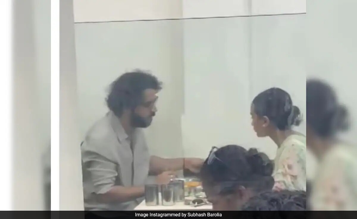 Watch: Rajkummar Rao And Patralekhaa Pictured Eating At A Local  Mumbai Restaurant