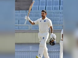 दमदार सेंच्युरीसह प्रकट झाला इशान किशन! निवड समितीची वाढवली डोकेदुखी