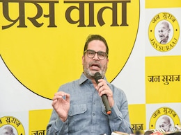 Nitish Kumar Government In Grip Of Retired <i> Babus </i>: Prashant Kishor Nitish Kumar Government In Grip Of Retired <i> Babus </i>: Prashant Kishor